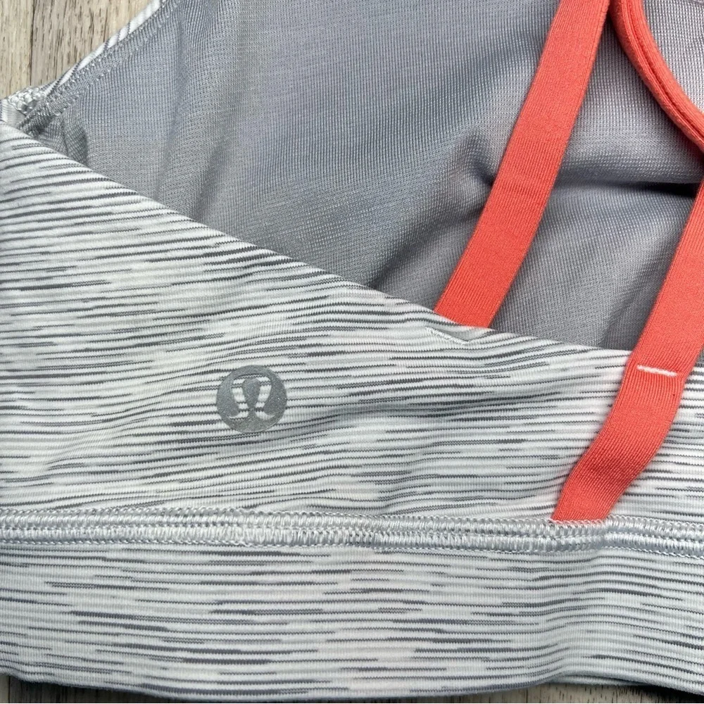 Lululemon Women's Striped Sports Bra‎ - Gray and Coral Size 6